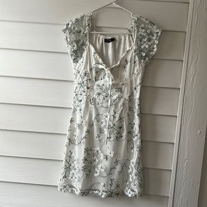 Sundae Muse white floral mini dress AU 6- US XS/2